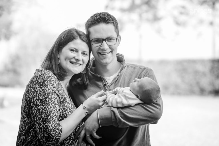 Newborn Lifestyle Photographer Normandy © Sabina Cowdery @anibasphotography Newborn Lifestyle Photographer Normandy