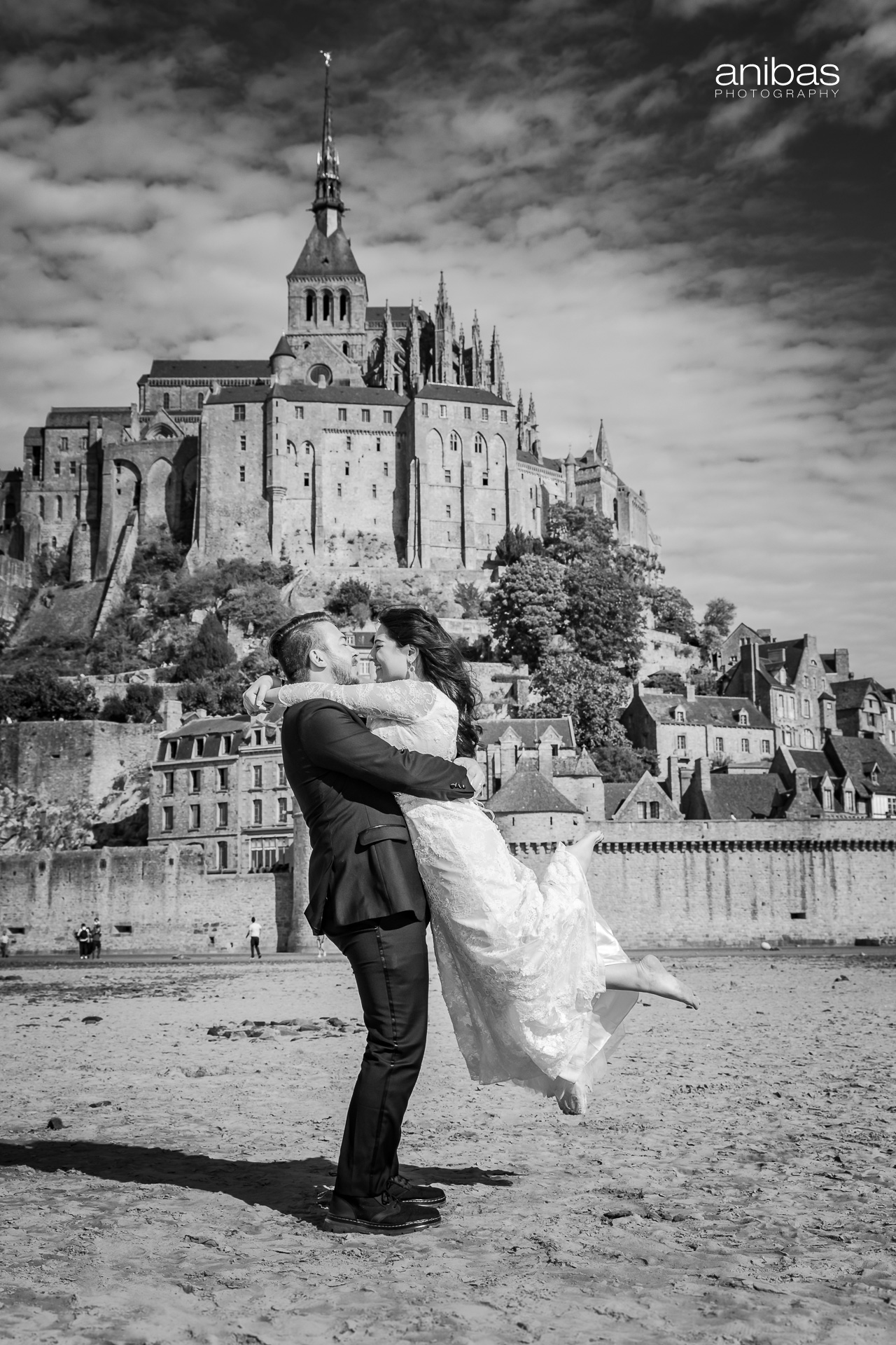 Mont St Michel Wedding Photographer - Anibas Photography