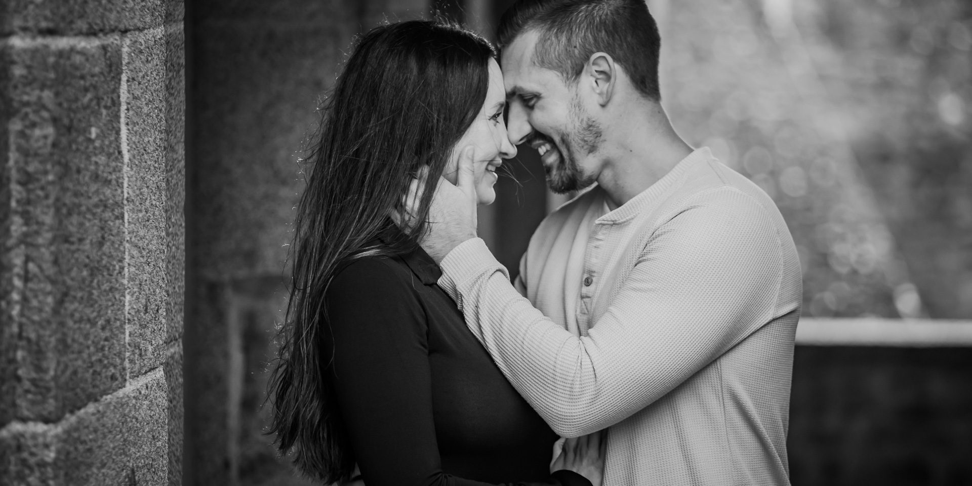 Mont-Saint-Michel Surprise Marriage Proposal captured by © Sabi Sabina Cowdery - Engagement and Proposal Photographer - Anibas-Photography - Drone Video Normandie France